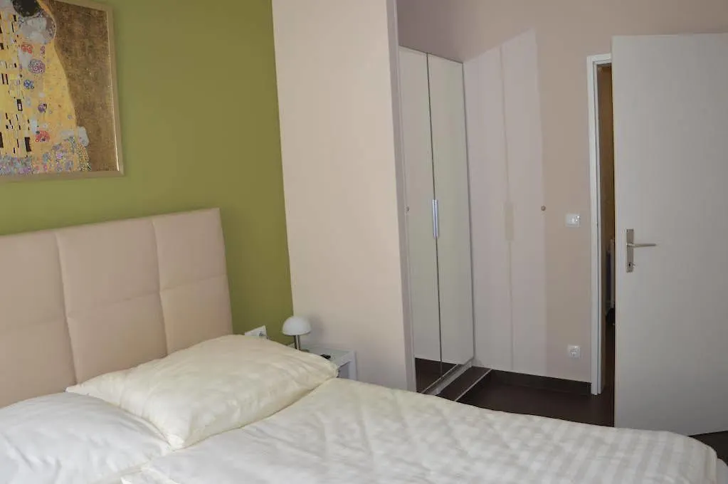 فيينا Apartment Lichtental 0*,